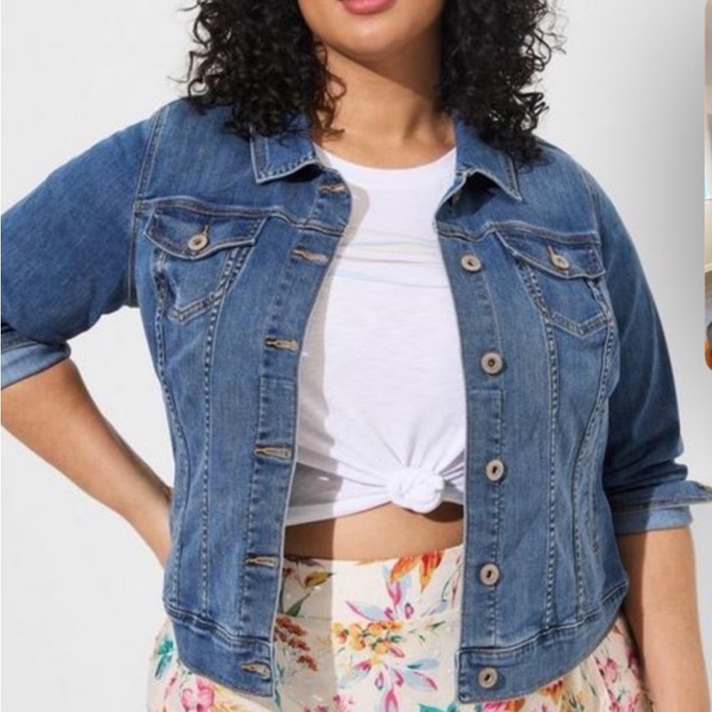 Torrid Denim jean jacket distressed button up size 4X